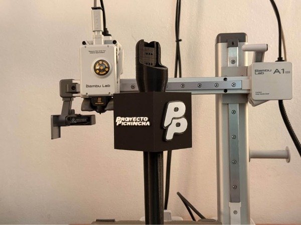 Producto - Soporte para DJI MIC + CUBO con Logos - Ideal podcast o medio de comunicación - 0