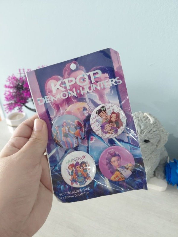 Producto - Pack de pines x 4 - KPop Demon Hunters