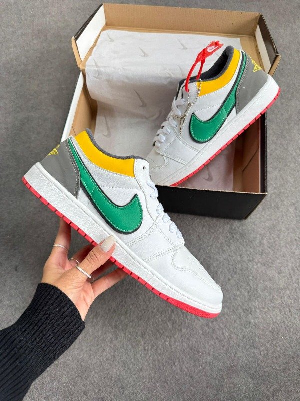 Producto - Jordan Low Tri color
