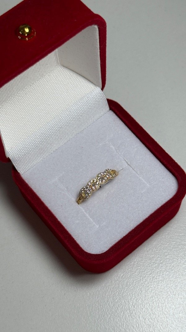 Producto - Anillo infinito con piedritas blancas - 0