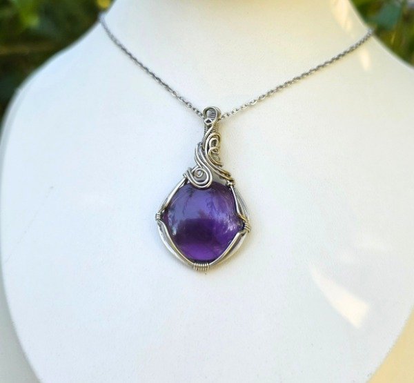 Producto - DIJE AMATISTA REDONDA