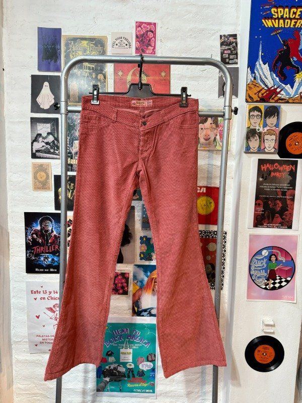 Producto - PANTALON 2000 CORDEROY ROSA