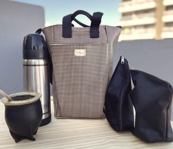 Producto - Bolso Matero Charol Rosa y Negro