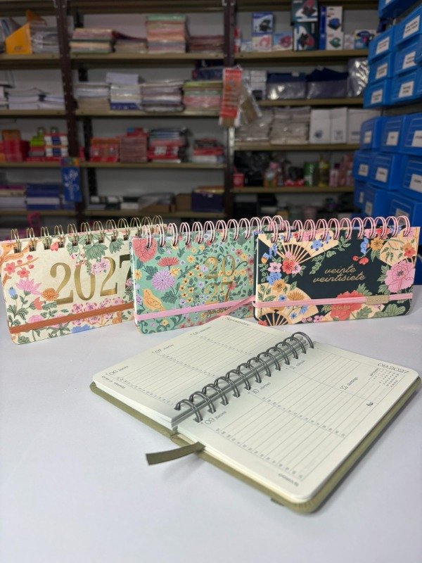 Producto - Agenda Semanal c/espiral POCKET 17x9,5cm - CUTE - "Mundo FW" - 0