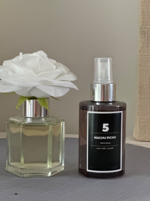 Producto - DIFUSOR CON FLOR DIFUSORA + 1 HOME SPRAY (TEXTILES) 150ml
