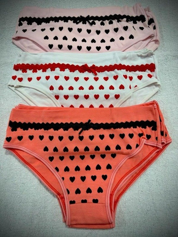 Producto - BOMBACHAS NENA X 12 CORAZON T 10 - 12 - 14