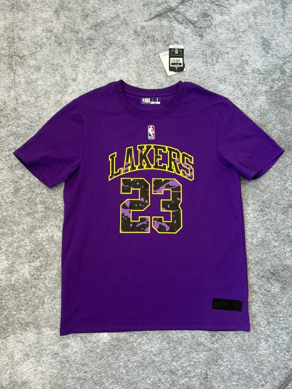 Producto - Los Angeles Lakers LeBron James Nba Purple T-Shirt