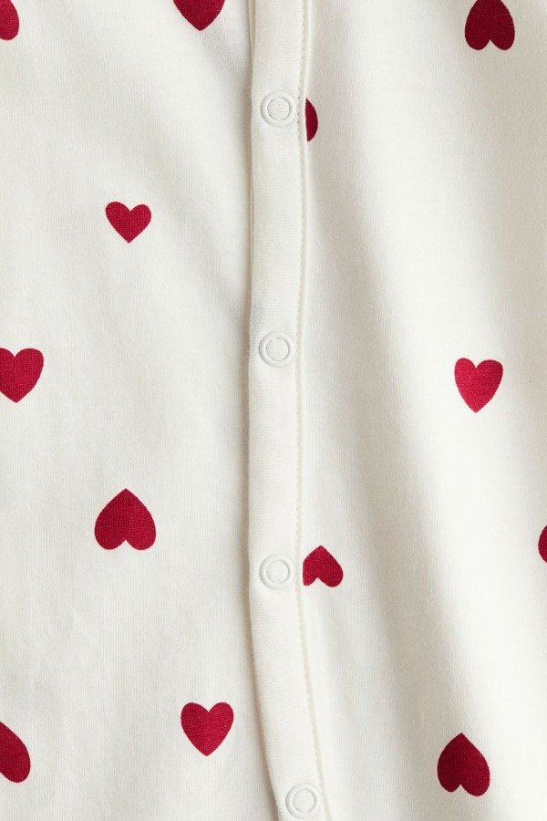 Producto - Pijama HyM corazones rojos - 1