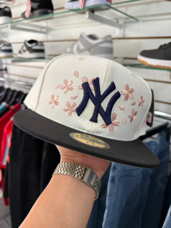 Producto - New York Yankees Sakura