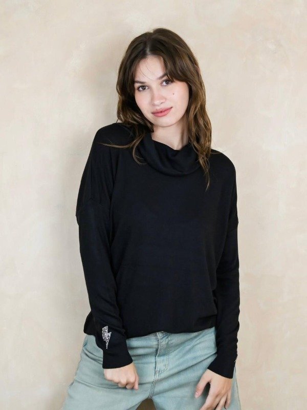 Producto - POLERON DACA NEGRO RAYO