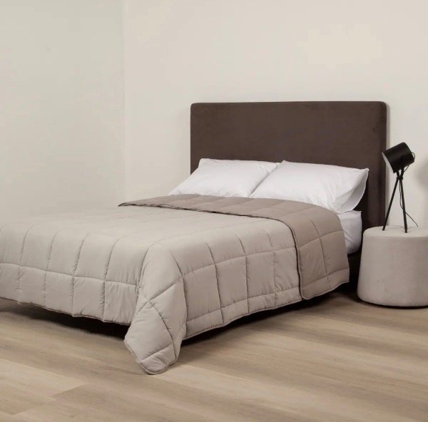 Producto - Acolchado Edredon Simil Plum Rerversible 1.60 x 2.40