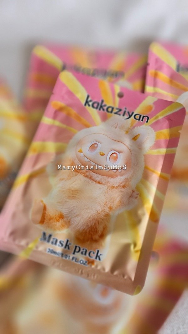 Producto - MASCARILLA FACIAL LABUBU