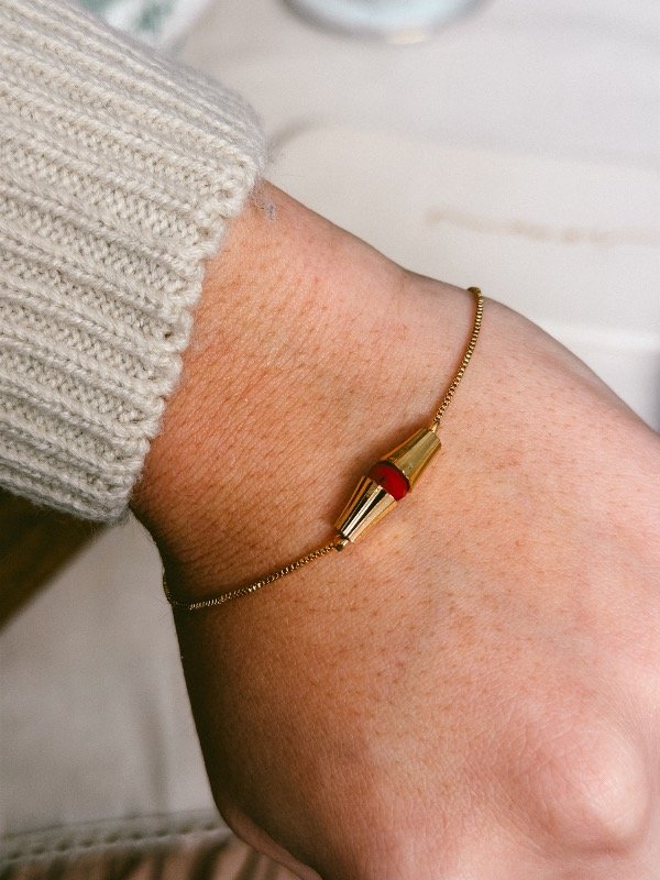 Producto - Pulsera con Piedra roja