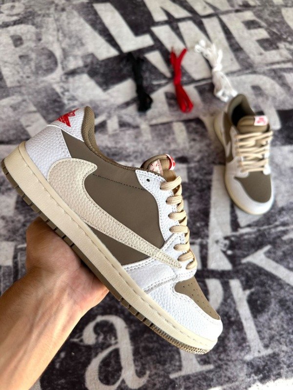 Producto - Jordan Low "Travis Scott Reverse Mocha" - 1