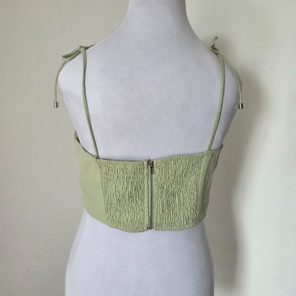 Producto - Blusa con tirantes y cierre en la espalda Verde claro de Lino - Talle L - 3