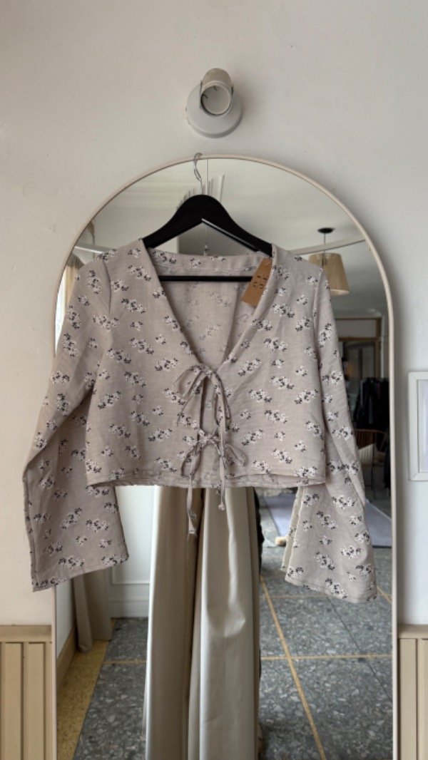 Producto - BLUSA AMAPOLA - GRIS
