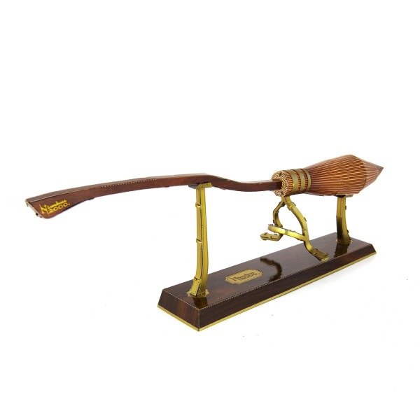 Producto - Maqueta metálica para armar Nimbus 2000 - Harry Potter