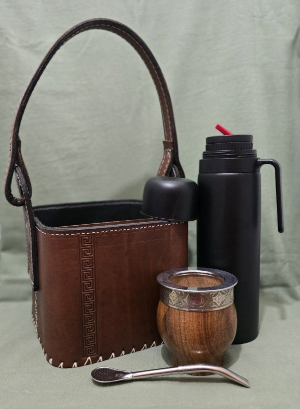 Producto - SET MATERO IMPCAN
