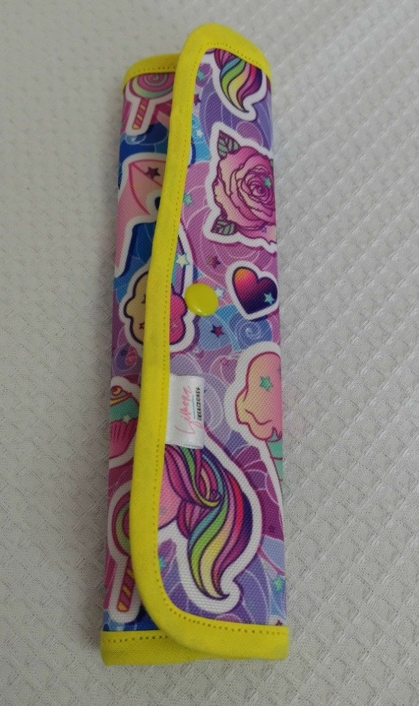Producto - PORTA CUBIERTOS UNICORNIO CON AMARILLO - 2