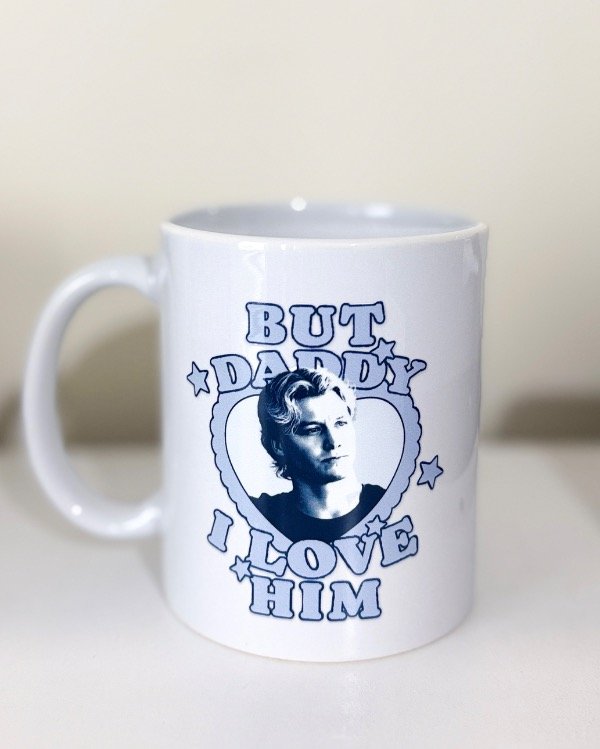Producto - Taza BUT DADDY I LOVE DILAURENTIS AND GRAHAM de cerámica con dtf uv - Tazas