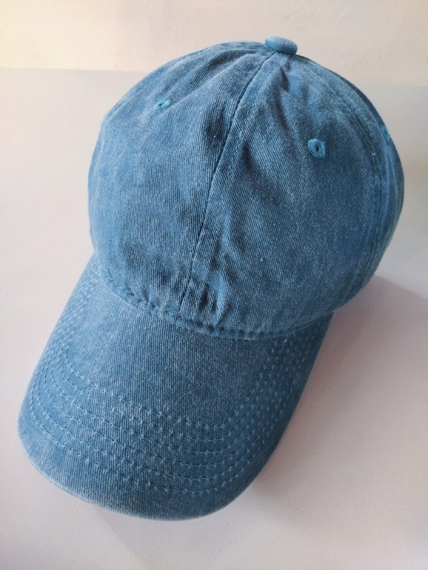 Producto - Gorra Celeste Cielo