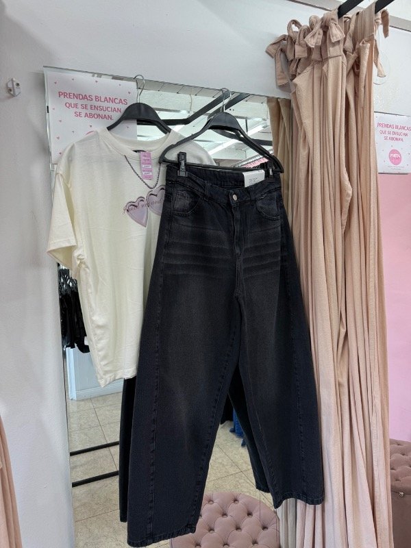 Producto - Baggy gris