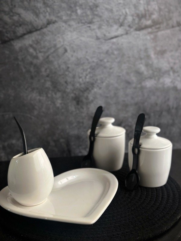 Producto - Set matero minimalista Blanco - Mate Ovo y Band. Corazón