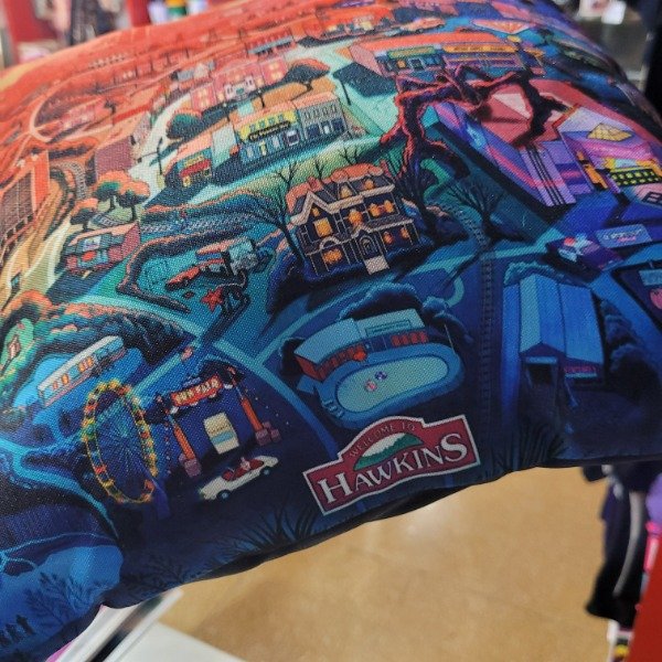 Producto - ALMOHADON HAWKINGS STRANGER THINGS - 1