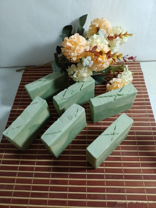 Producto - JABON CON FRAGANCIA A EUCALIPTO