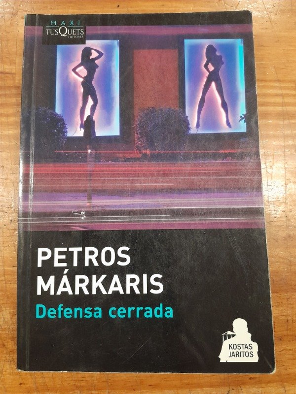 Producto - Defensa cerrada - Petros Markaris