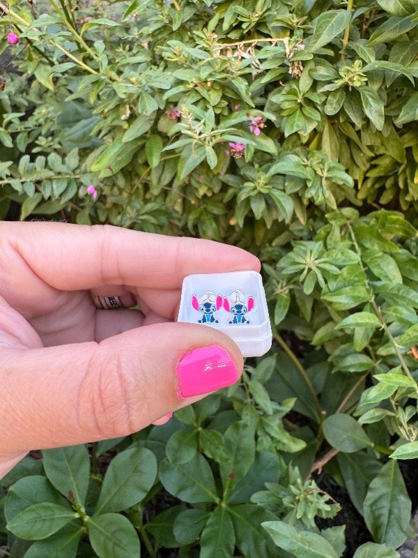 Producto - Abridores acero Blanco Stitch