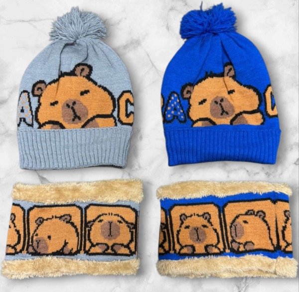 Producto - Gorros y cuellito Capibara 1