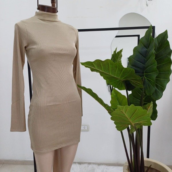 Producto - 426 - VESTIDO MEDIA POLERA MORLEY