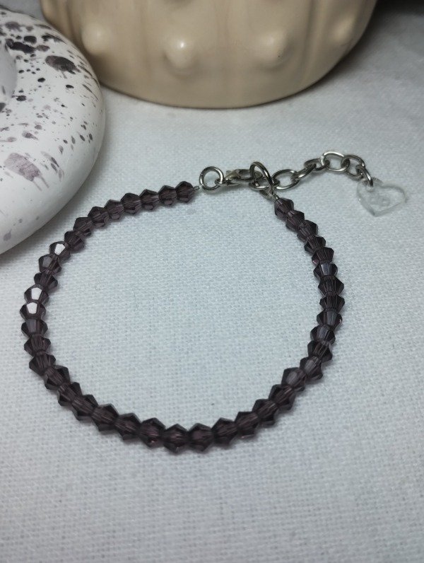Producto - Pulsera de cristales color morado