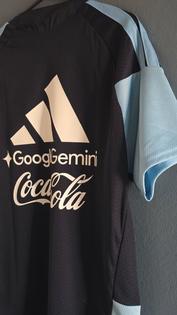 Producto - CAMISETA ARGENTINA ENTRENAMIENTO AZUL 2026 - 6