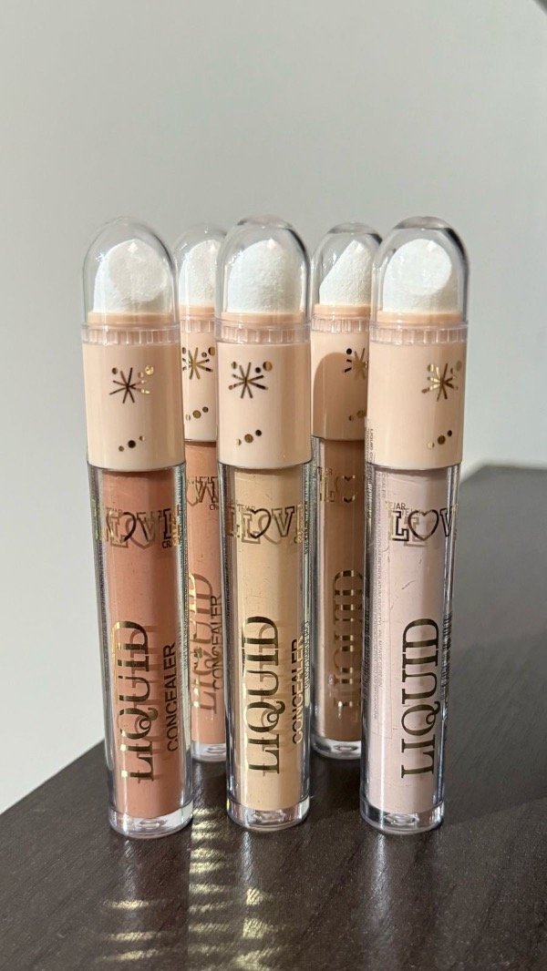 Producto - Corrector con esponja de aplicador
