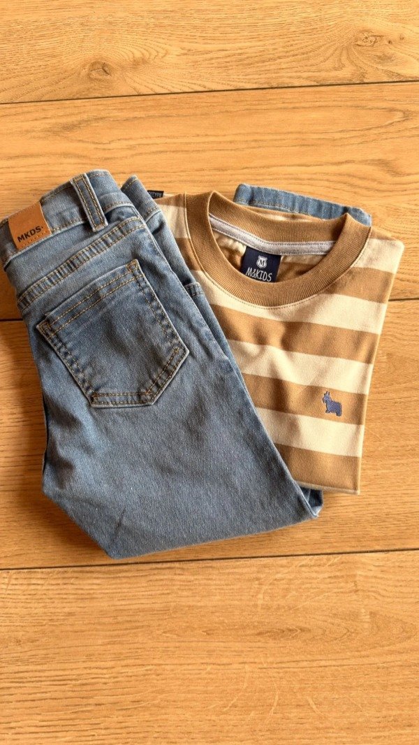 Producto - Camiseta rayada marrón  mk