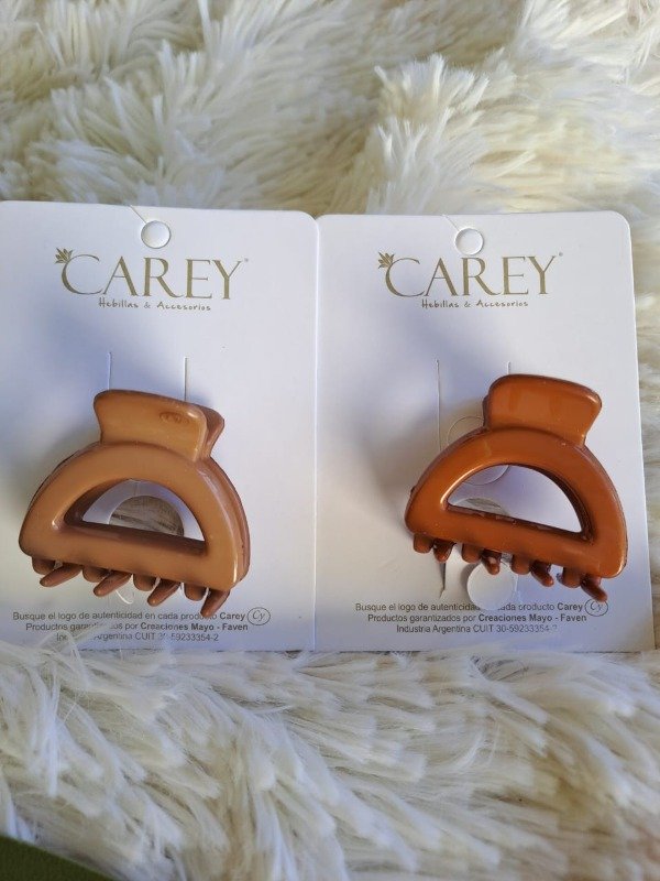 Producto - 6073OI CAREY Broche Bombe Calado chico (el par) Tostado/Toffee