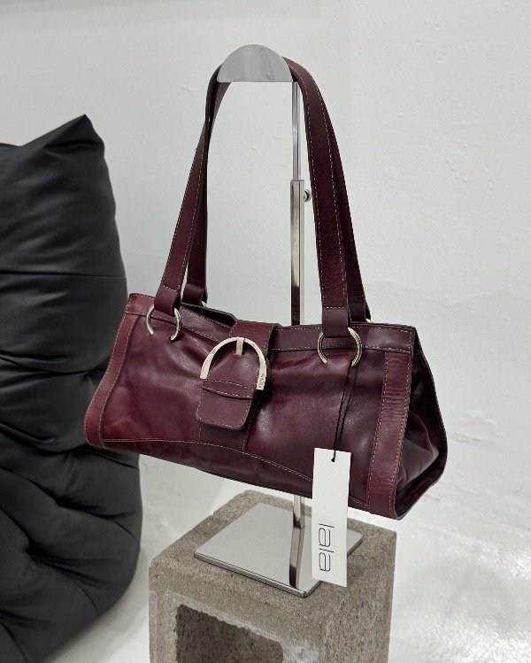 Producto - Shoulderbag PRÜNE hebilla