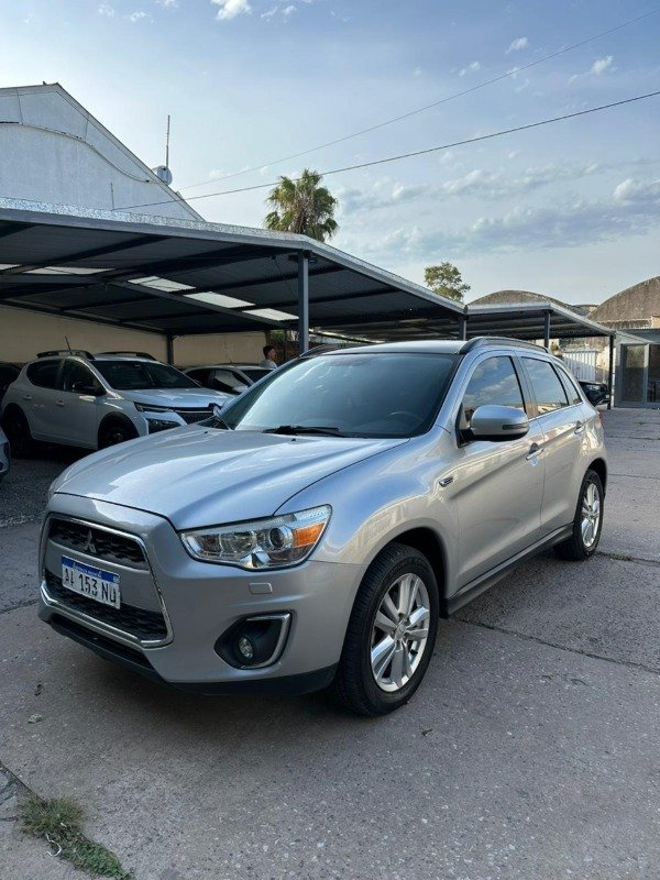 Producto - Mitsubishi Outlander Sport 2.0 4x4 AT 2014