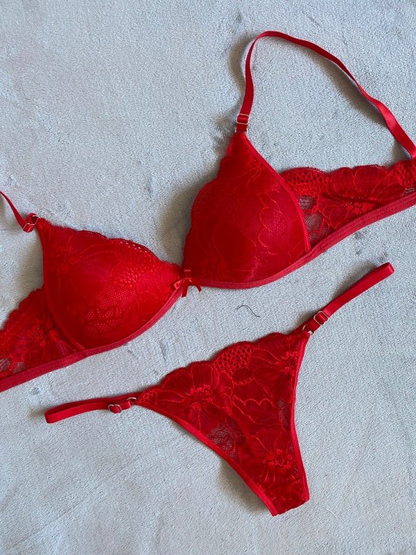 Producto - Triangulito Lovin rojo