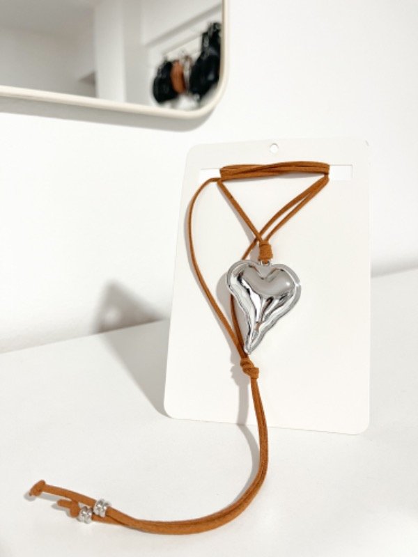 Producto - Corbatero AMORE suela