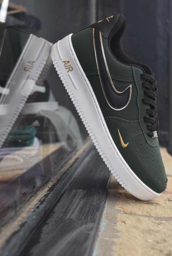 Producto - Zapatillas Nike airforce verdes