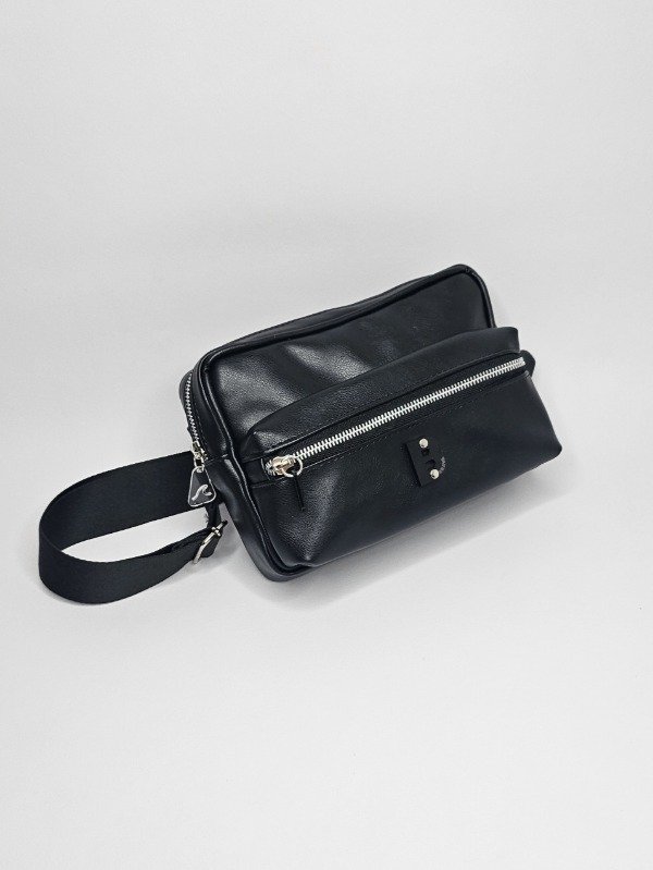 Producto - Riñonera Enola black