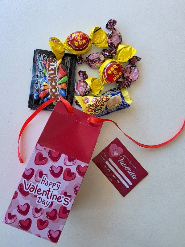 Producto - SAN VALENTIN CAJA CHICA