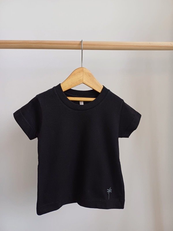 Producto - Remera black