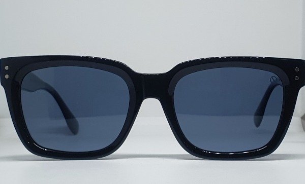 Producto - Sol Quintorigo Jobs negro brillo