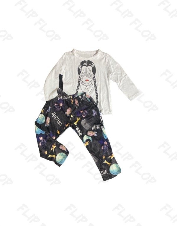 Producto - Pijama Largo, Merlina