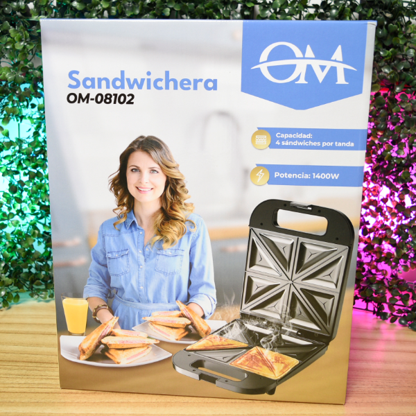 Producto - SANDWICHERA ELECTRICA OM-08102