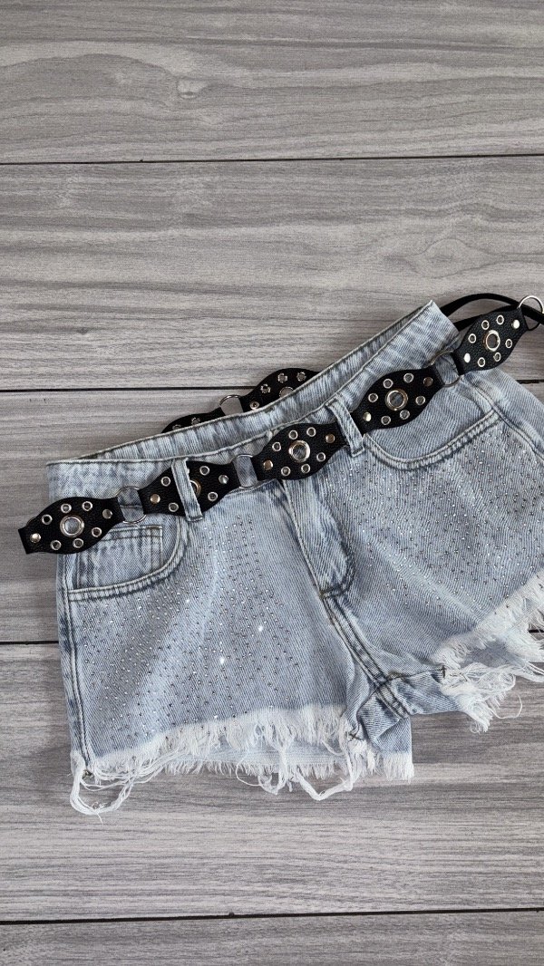 Producto - Short tiro bajo brillos